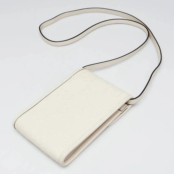 Gucci White GG Embossed Perforated Leather Crossbody Flap Bag - Picture 3 of 9